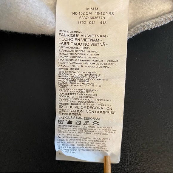 Converse Youth Grey Sweatshirt Logo on Front & Different Design on Each Arm- M - Picture 8 of 11